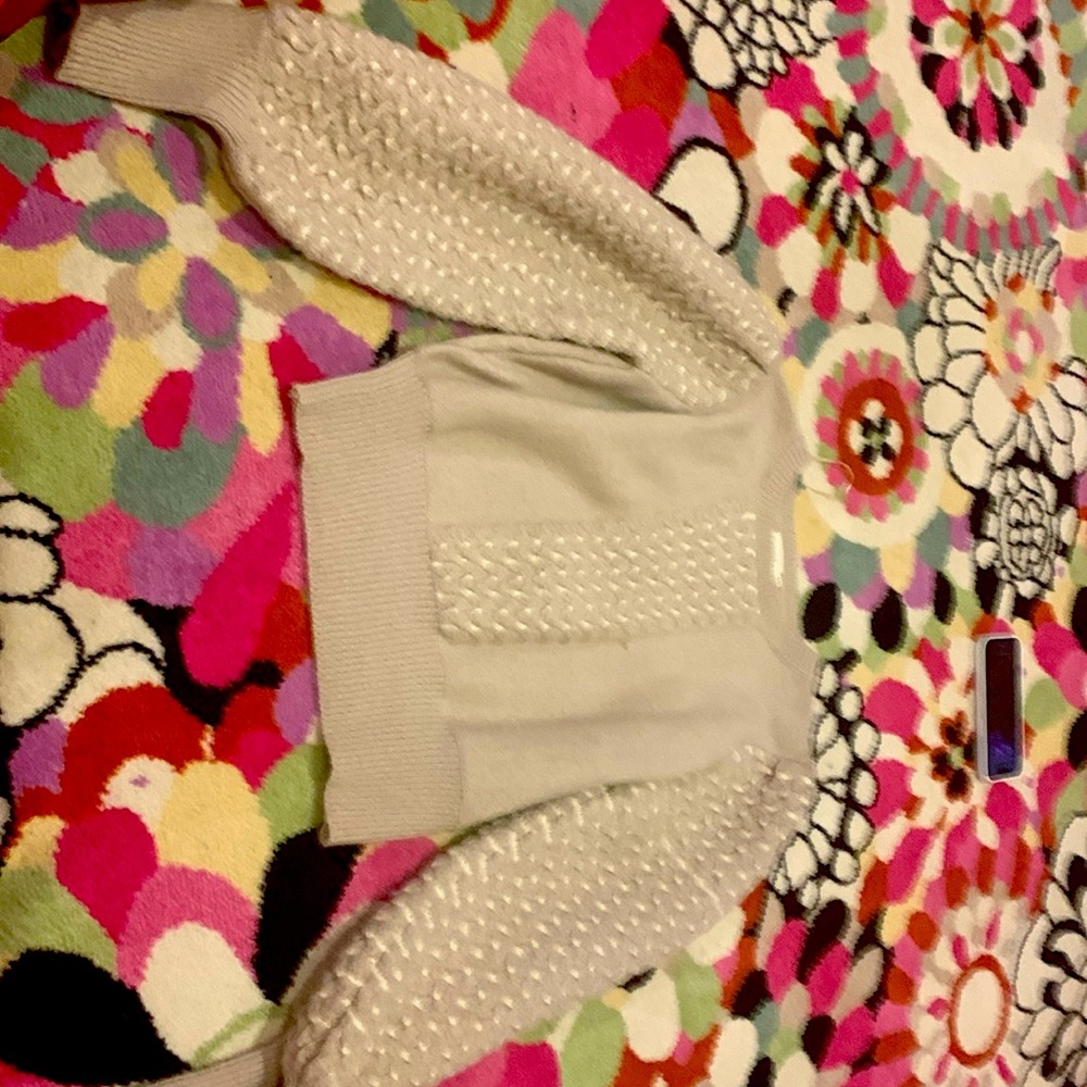 Beige Sweater, size small